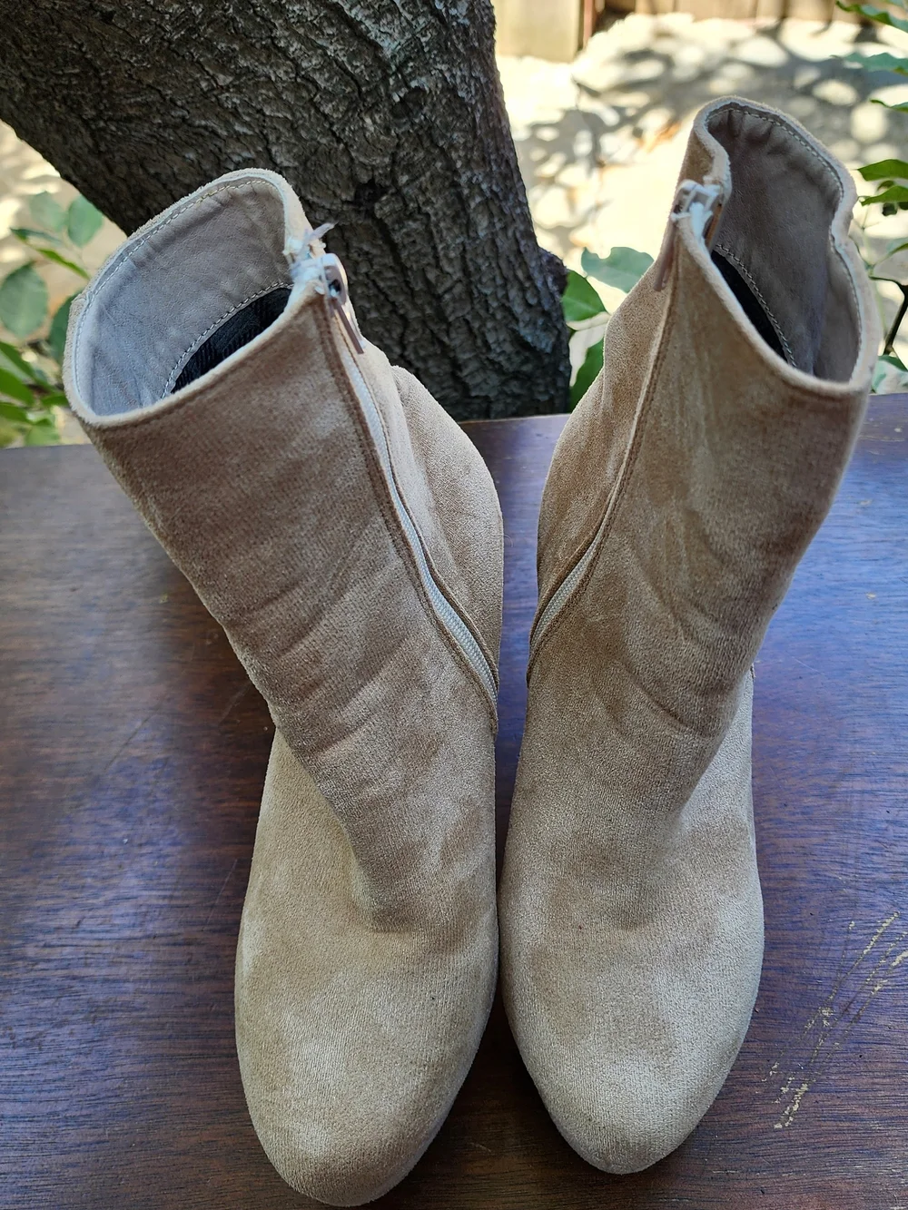 Taupe Faux Suede Concealed Platform Ankle Booties Side Zip Heeled Boots [8.5/39]